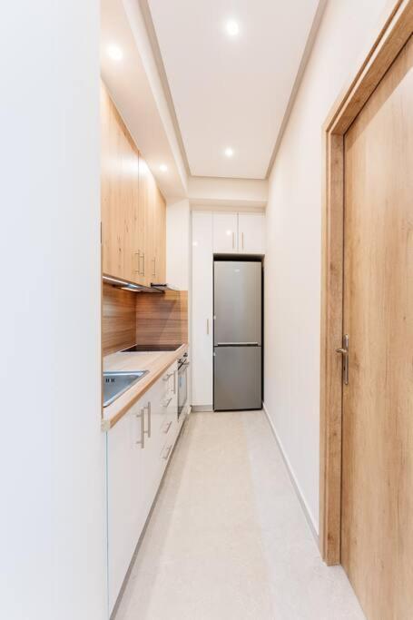 Comfy Apartment Near Acropolis Athens Exterior photo
